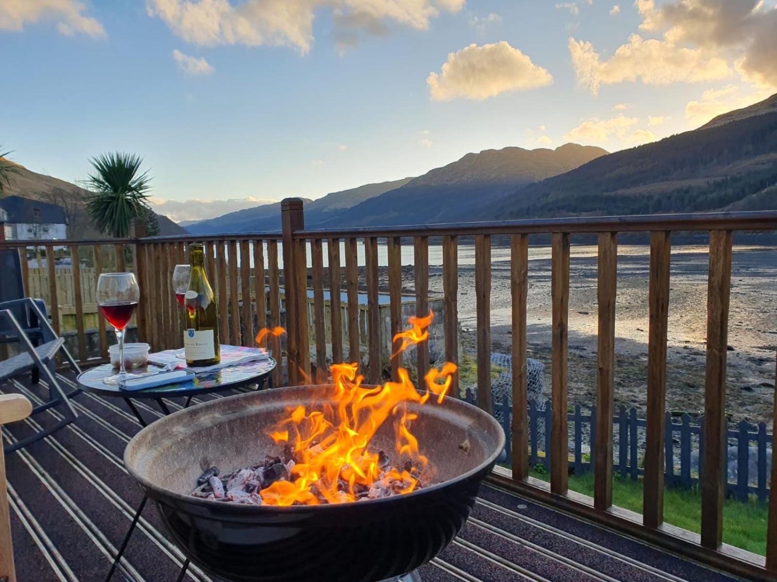 Cottage On The Loch Arrochar Ngoại thất bức ảnh